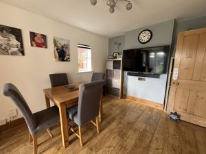 Photo 7- click for photo gallery